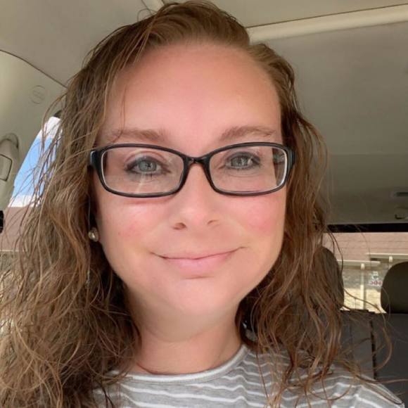 Meet your Posher, Lindsey - Picture 1 of 1